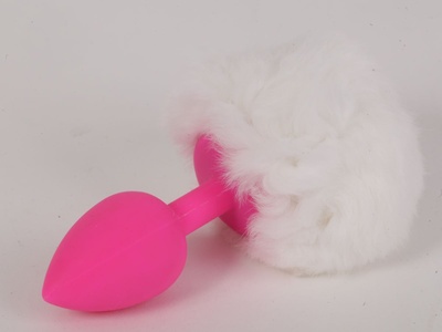 "Задорный Кролик" — розовая анальная пробка с белым хвостом, ?2.8 см Luxurious Tail (розовый) 