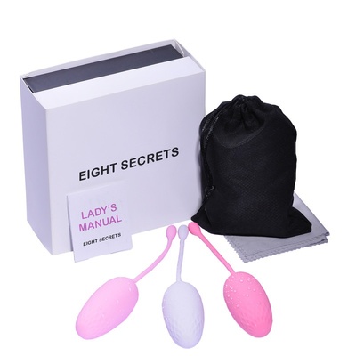 Набор вагинальных шариков EIGHT SECRETS лепестки роз 20-45г 3 шт. тренажер Кегеля (розовый) 