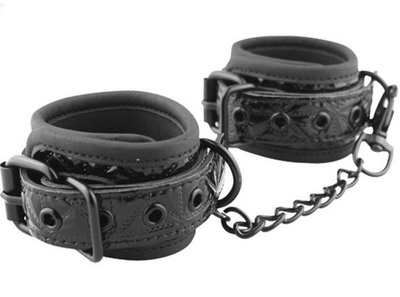 Чёрные кожаные наручники с геометрическим узором Erokay (черный) 