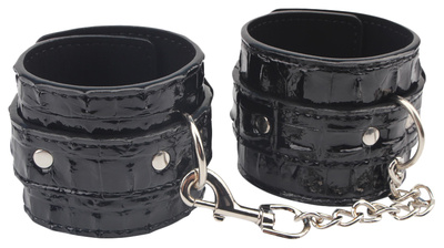 Черные наручники Surrender Wrist Restraints Chisa Novelties Черные наручники Surrender Wrist Restraints черный Chisa (черный; серебристый) 
