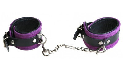 Фиксаторы на ноги TOYFA LEATHER замшевые на кожаной подкладке Toyfa Basic (фиолетовый; черный) 