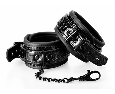 Dream Toys Черные наручники с цепочкой 