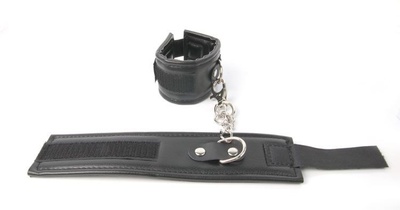 Черные наручники на липучке Erokay (черный) 