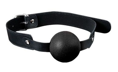 Силиконовый кляп-шар с ремешками из полиуретана Solid Silicone Ball Gag Blush Novelties (черный) 