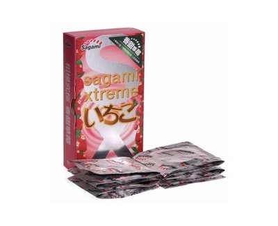Презервативы с ароматом клубники Sagami Xtreme Strawberry - 10 шт в уп. (Прозрачный) 