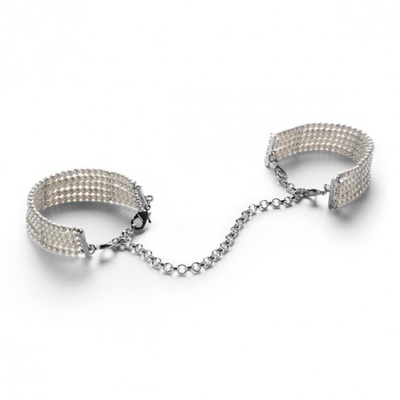 Bijoux Plaisir Nacre браслеты - наручники белый жемчуг с серебристой цепочкой Bijoux Indiscrets (Испания) (Серебристый) 