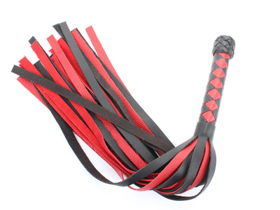 БДСМ Арсенал длинная кожаная плеть с плетеной ручкой, 60 см (чёрный с красным) BDSM Arsenal (Мульти) 