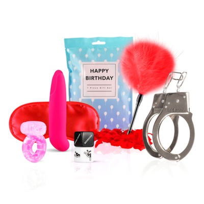 Набор для пар LoveBoxxx - Congratulations в комплекте с наручниками, щекоталкой с пером, пластиковым кубиком, кольцом на пенис, маской на глаза EDC Wholesale B. V. 